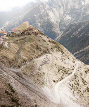 Inzicht in de exploitatie van natuurlijke hulpbronnen