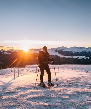 Wandelen in de winter in de Ariège Pyreneeën: de rots van Scaramus