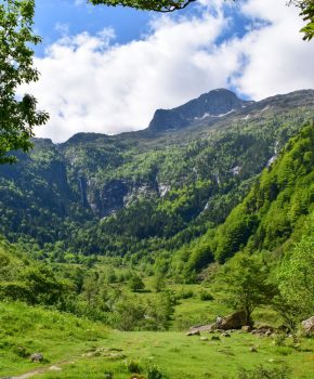 Picnic con gli amici al Cirque de Cagateille