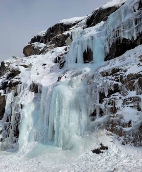 Initiation à la cascade de glace