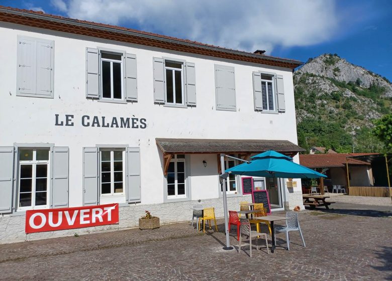 Le Calamès – Café Restaurant Culturel