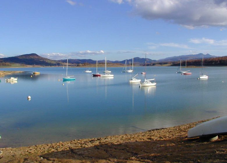 Montbel lake