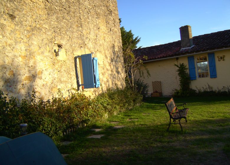 Cottage The Hamlet of Certainly – Le Castillon