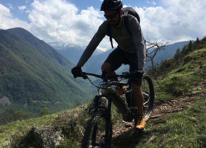 MTB con Escursione sui Pirenei