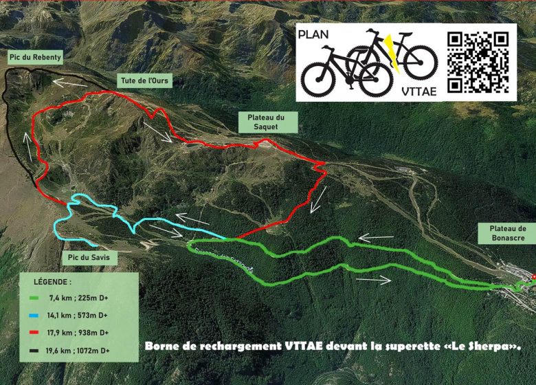 Bicicleta de montaña y bicicleta de montaña en Ax 3 Domaines