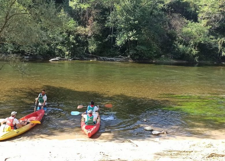 The Beautiful Green Canoe