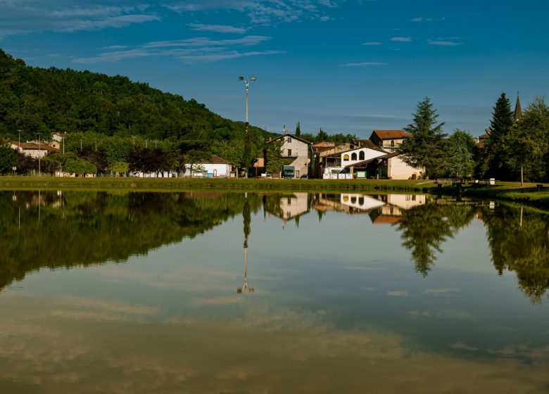 Het meer van Sainte-Croix-Volvestre