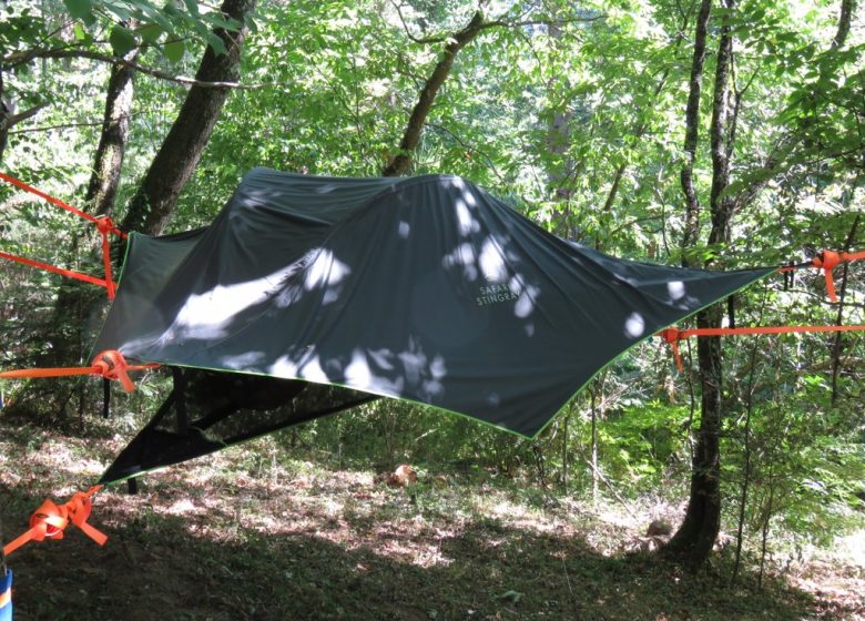 La tente suspendue de l’Esquillot
