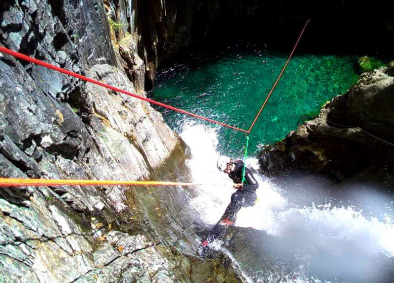 Avventura nel canyon dell'Ariège