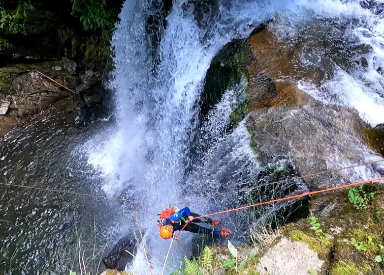 Avventura nel canyon dell'Ariège