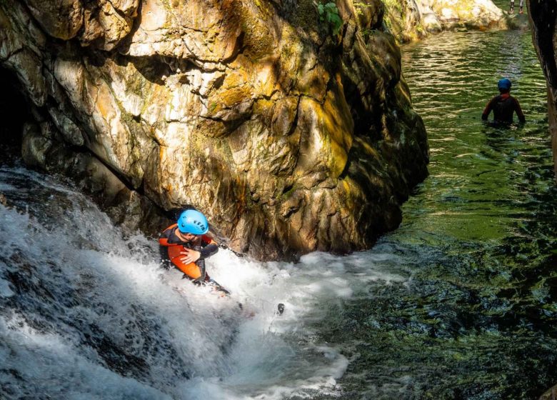 Barranquisme amb espeleologia Canyon Ariège