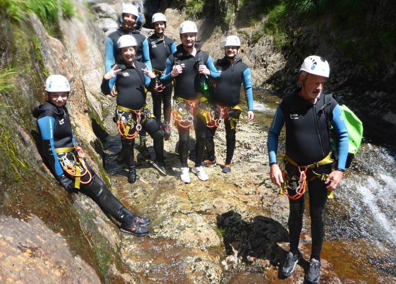 Canyoning con Montcalm Aventure
