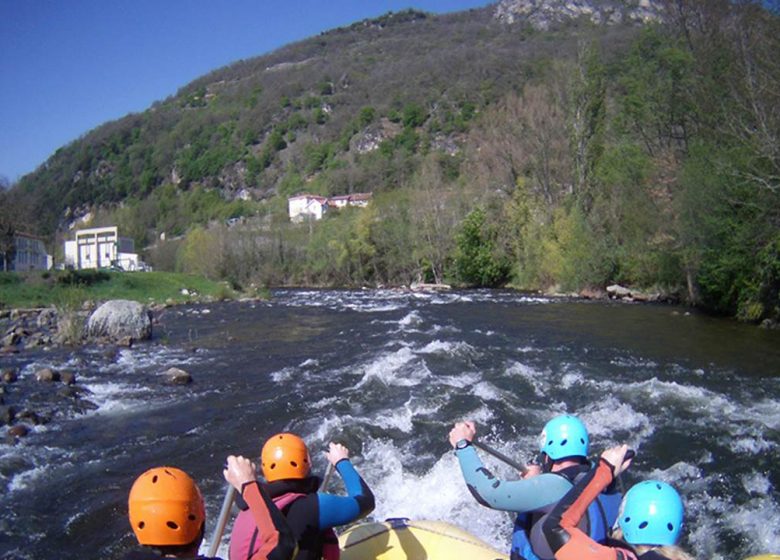 Rafting con la Oficina de Guías Pyrenees Ariégeoises