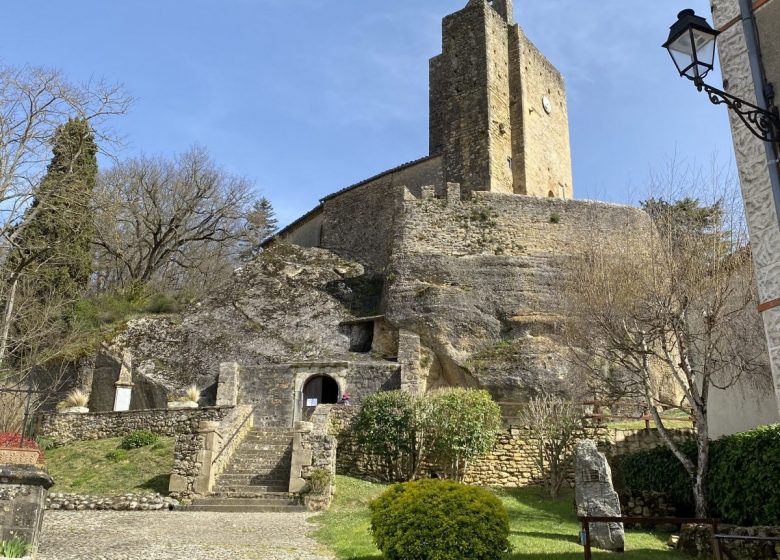 Iglesia rupestre de Vals