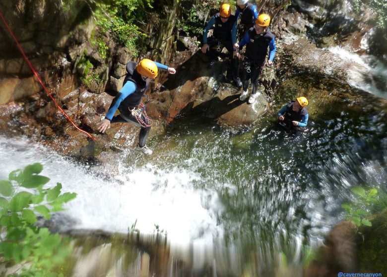 Canyoning con Cave & Canyon
