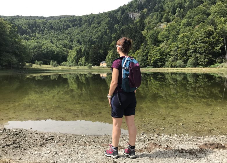 Estany de Moulzoune i antiga mina de talc