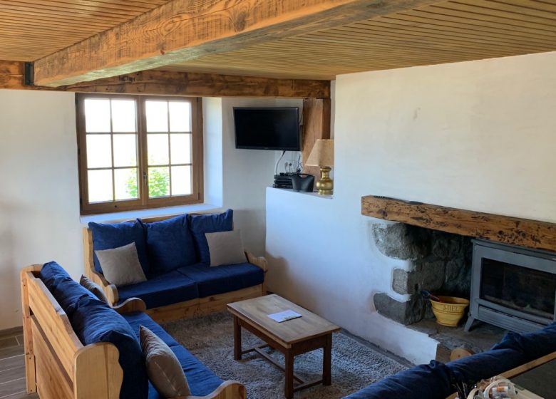 Chalet aan de voet van de piste in Guzet Neige – alle comfort (wifi, vloerverwarming, hout voor de open haard)