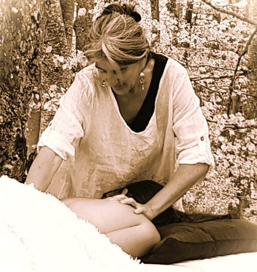 Massages, Reiki and Vibrational Treatments with Tibetan Bowls with Chrystel