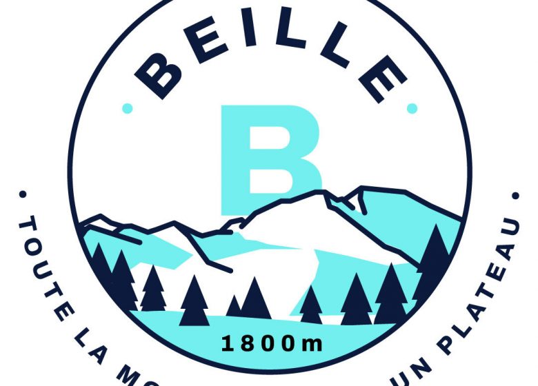 Snowshoes at Beille resort