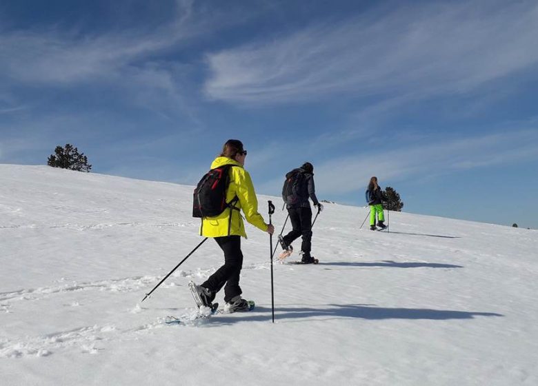 Caminata con raquetas de nieve con los senderos de Babeth