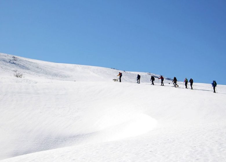 Bivak en sneeuwschoenen met Xavier PHAN in Donezan