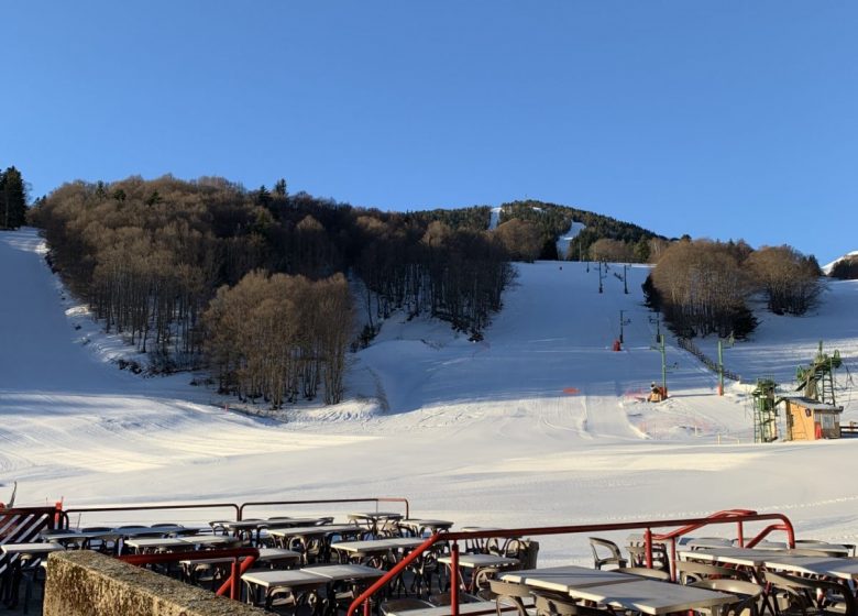 Pau'Pote sobre esquís