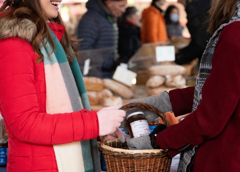 Market in Les Cabannes