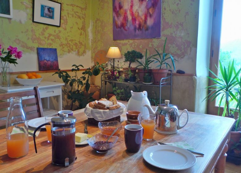 Alojamiento y desayuno y yurta en La Ferme Rosane