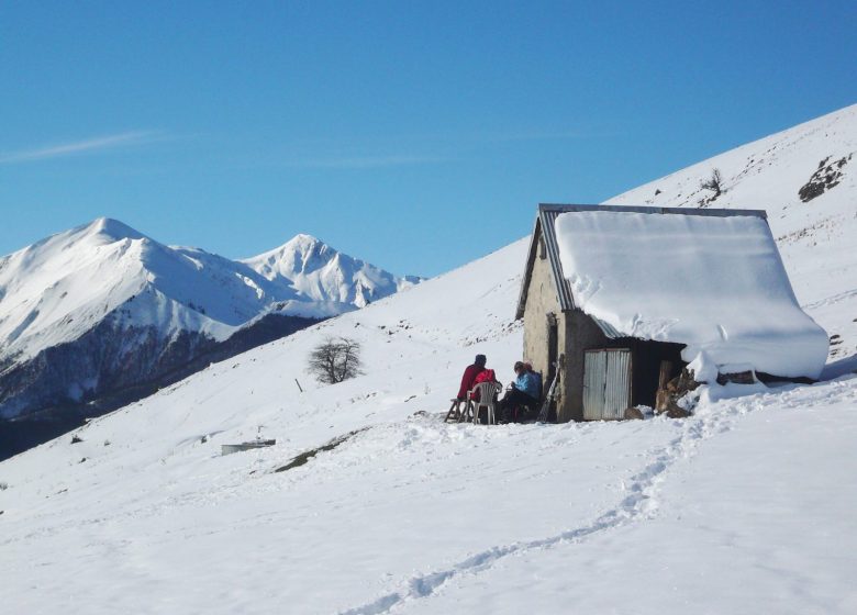 Soulane du Biros (pass and peak of Arraing in return) in winter