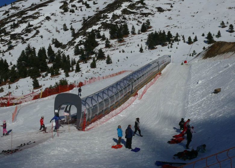 Tobogan a l'estació de Goulier