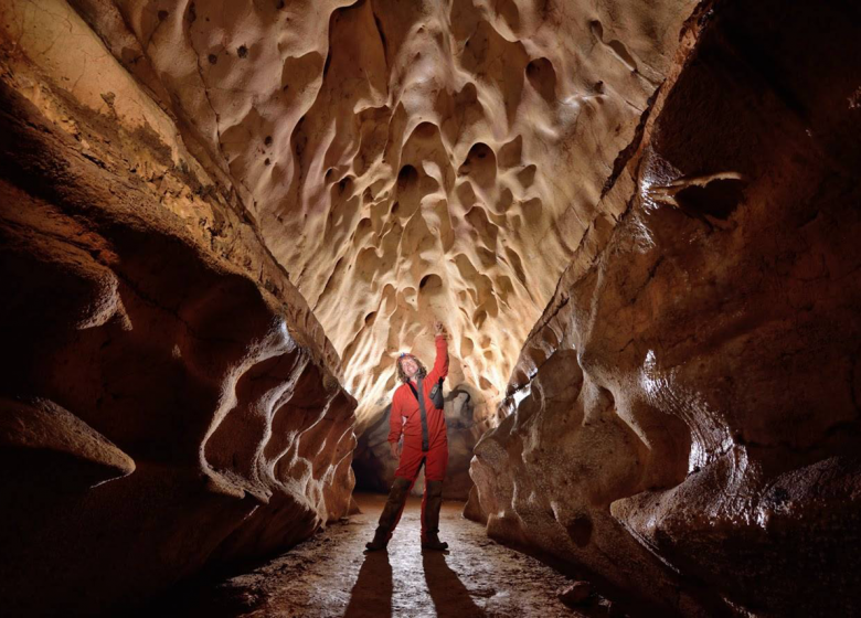 Espeleología con Montcalm Aventure