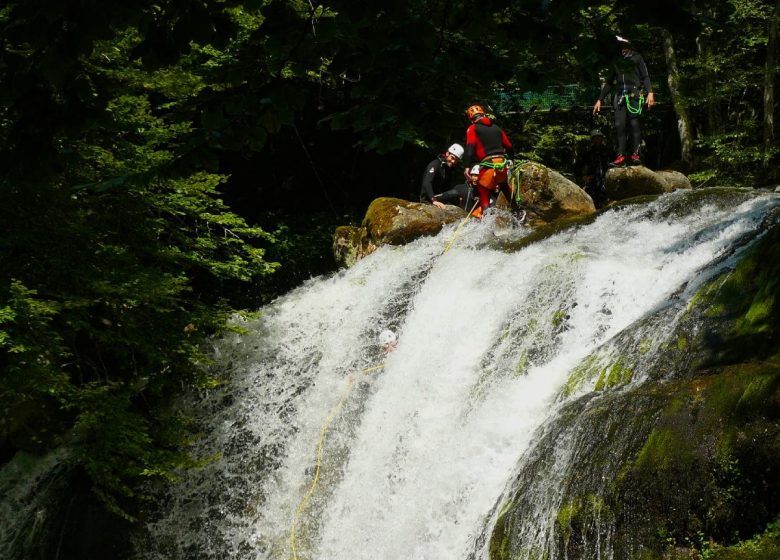 Barranquisme amb Ariege Canyon Aventure