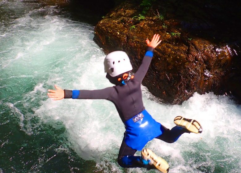 Barranquismo con Ariege Canyon Aventure