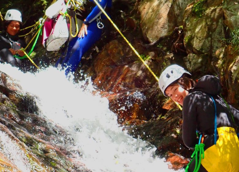 Canyoning con Ariege Canyon Aventure