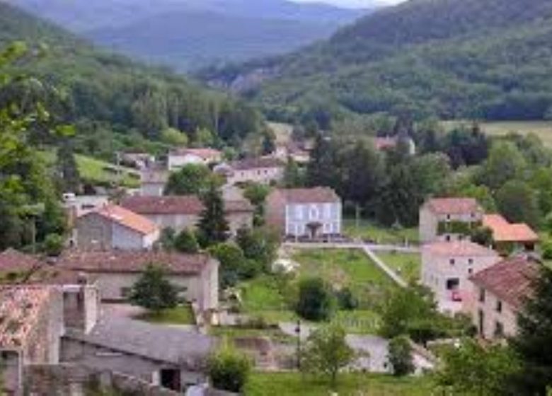 Village de Lesparrou