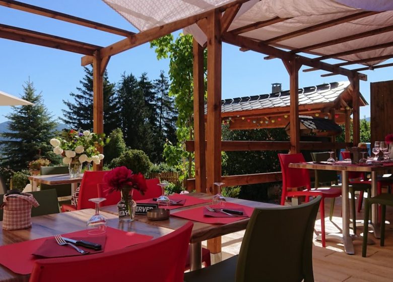 Bar, Salon de thé et épicerie fine Le Sapin Rouge
