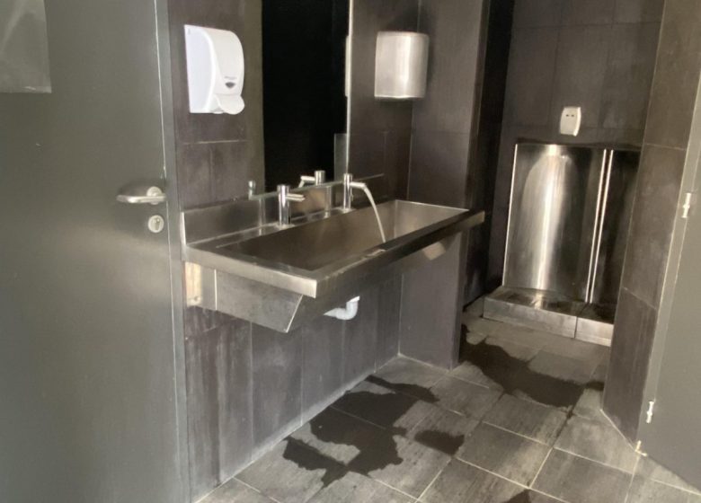 Toilettes publiques